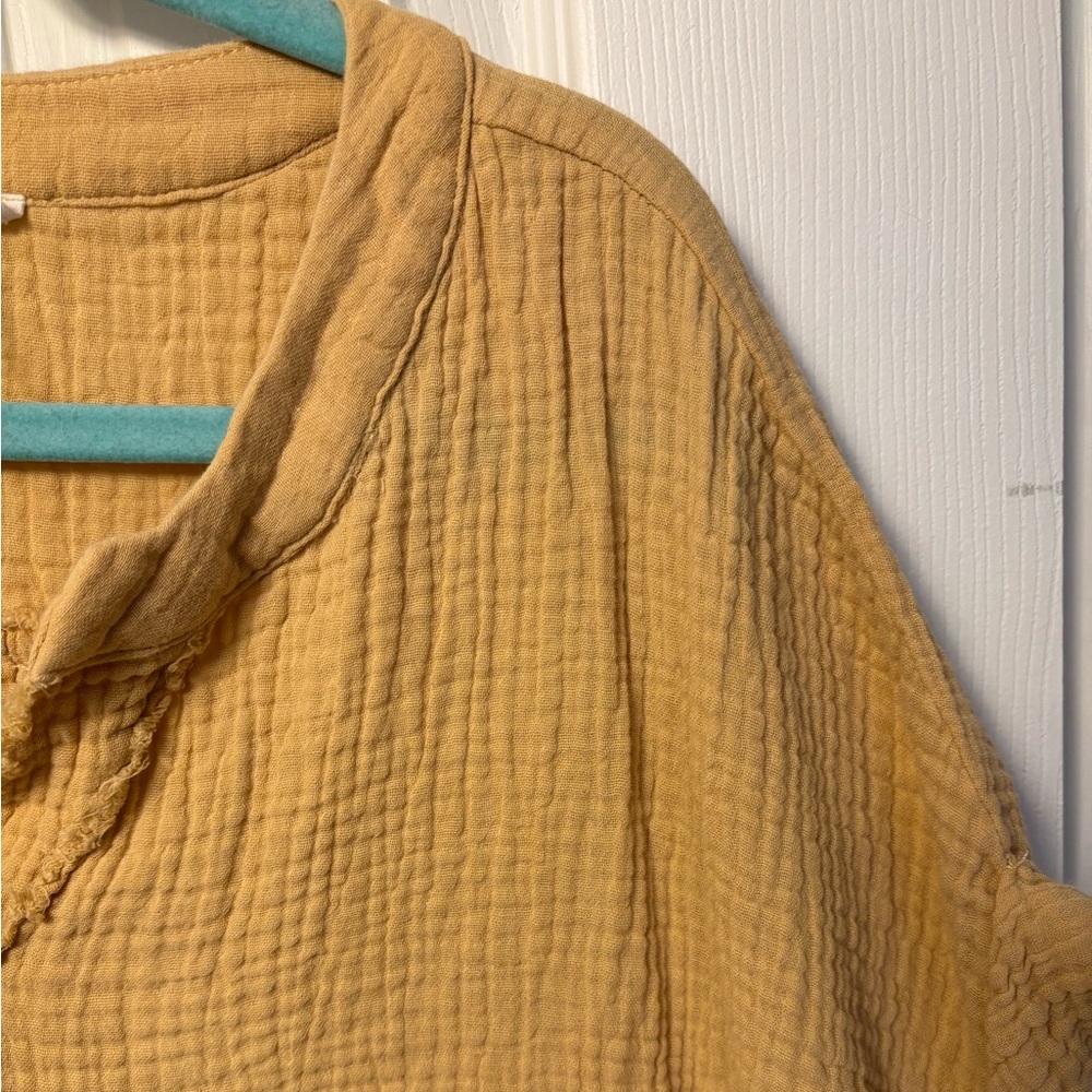 Entro Mustard Yellow Textured Tunic Blouse with Pockets - Picture 6 of 7